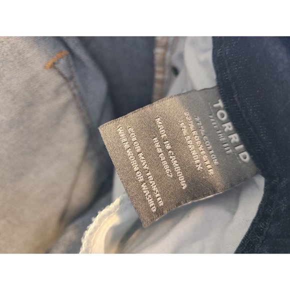 Torrid Dark Wash Luxe Slim Bootcut Jeans 18XS Casual Stretch - Picture 5 of 6